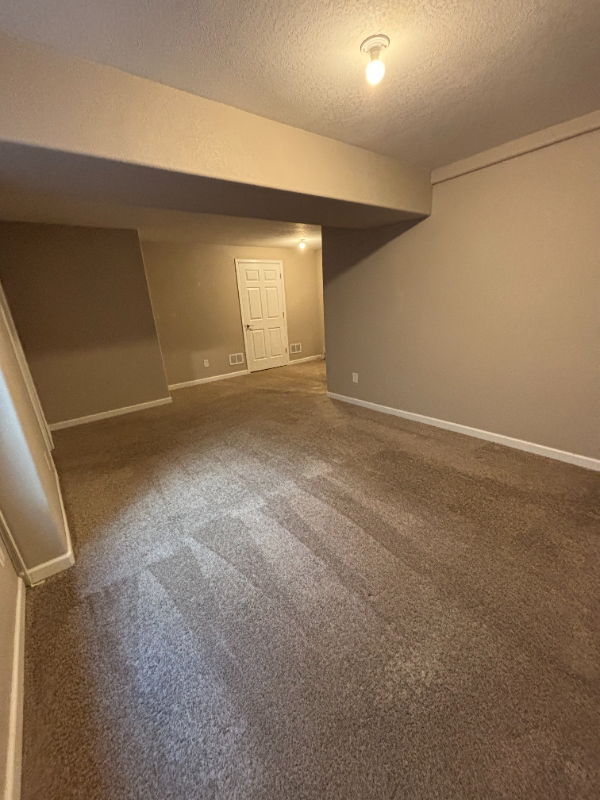 6107 Kochia Ct - Photo 5 of 9