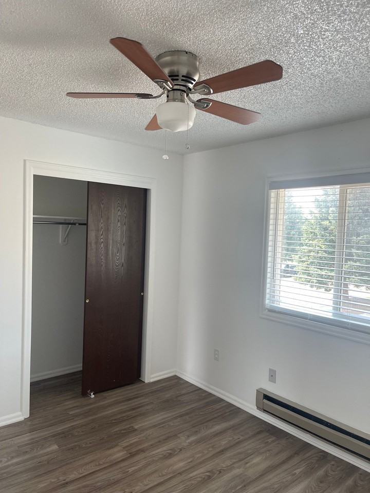 5400 Imperial Ct #5402 - Photo 7 of 18