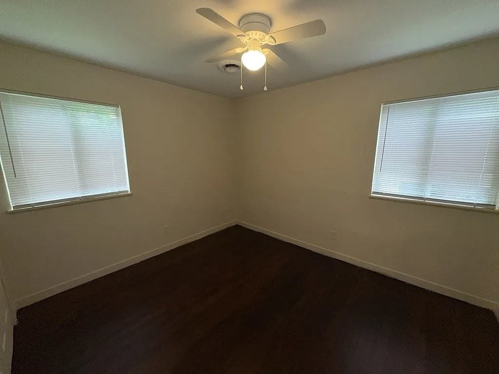 1444 Maria Dr - Photo 7 of 9