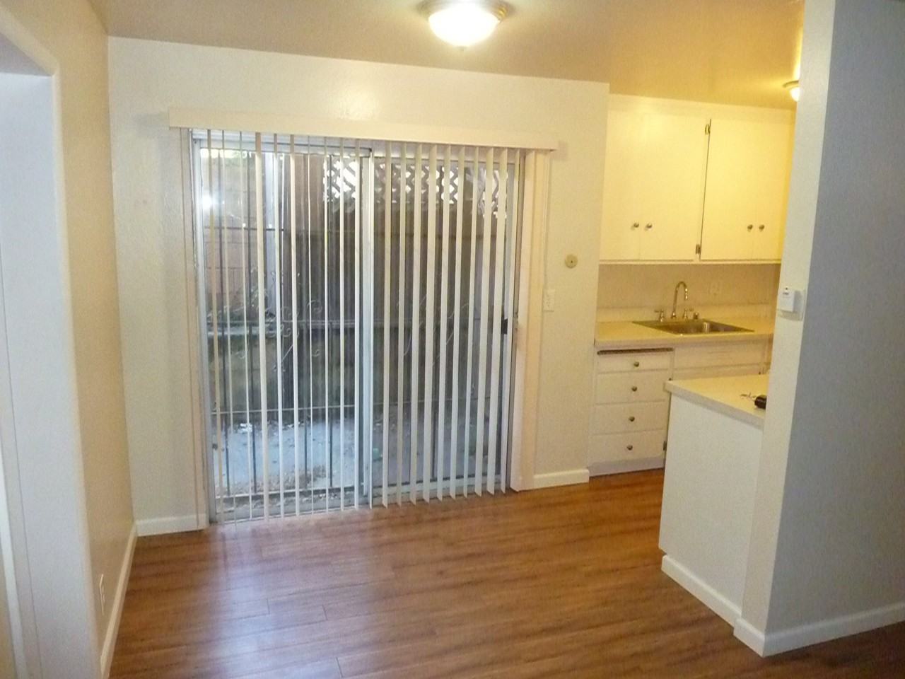1805 8th Ave - Photo 7 of 11