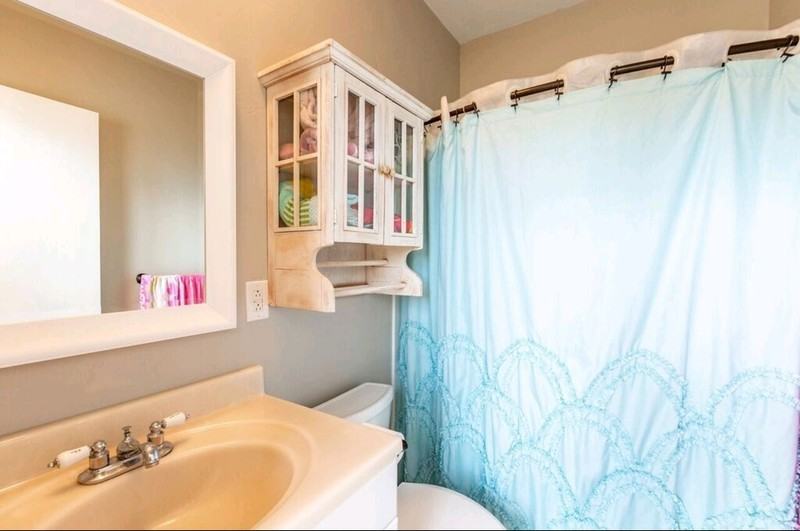 1880 W Myers Ln - Photo 6 of 10