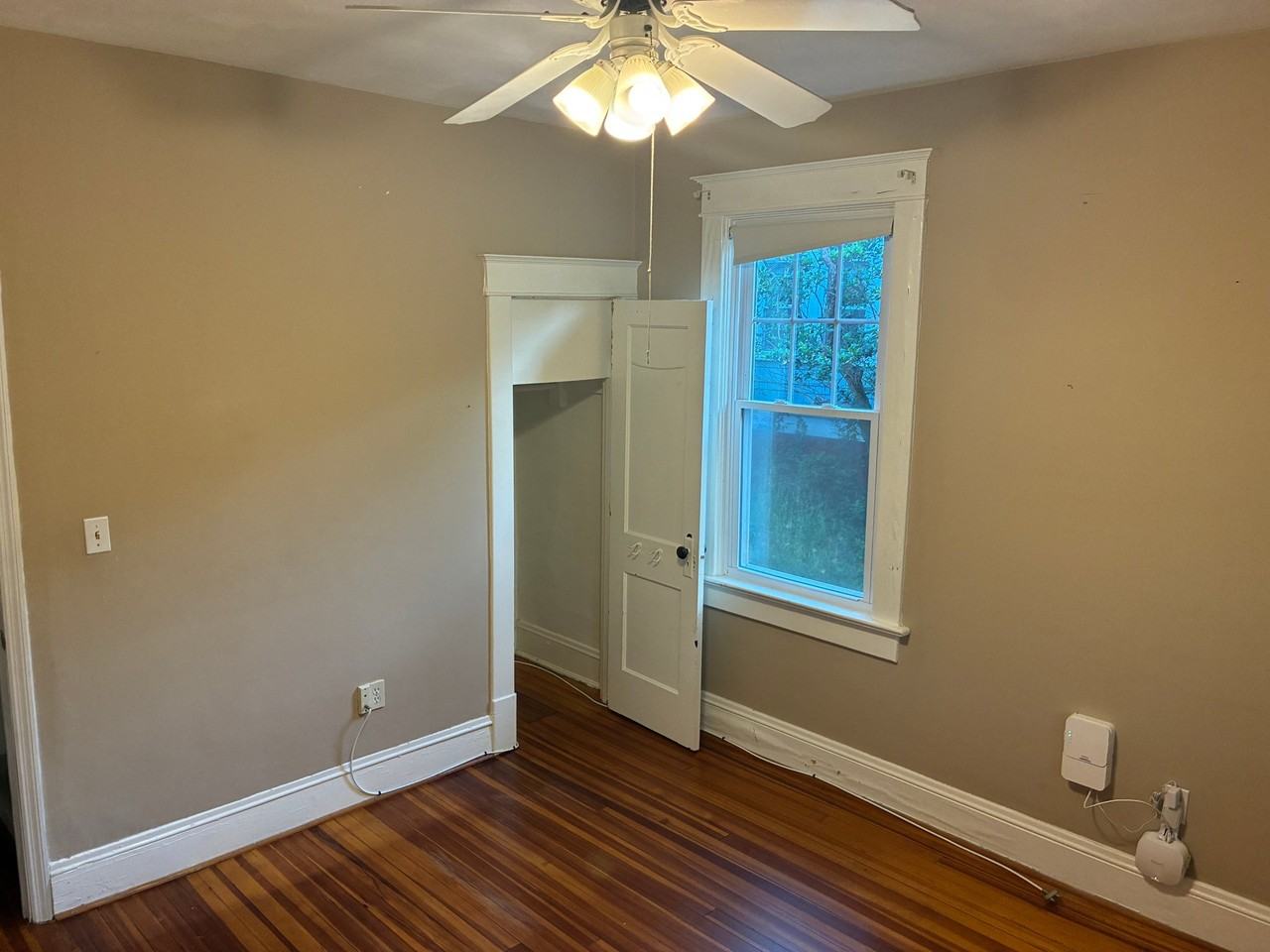 711 Delaware Ave - Photo 6 of 14