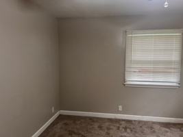 featured image of 502 E Harding Dr
