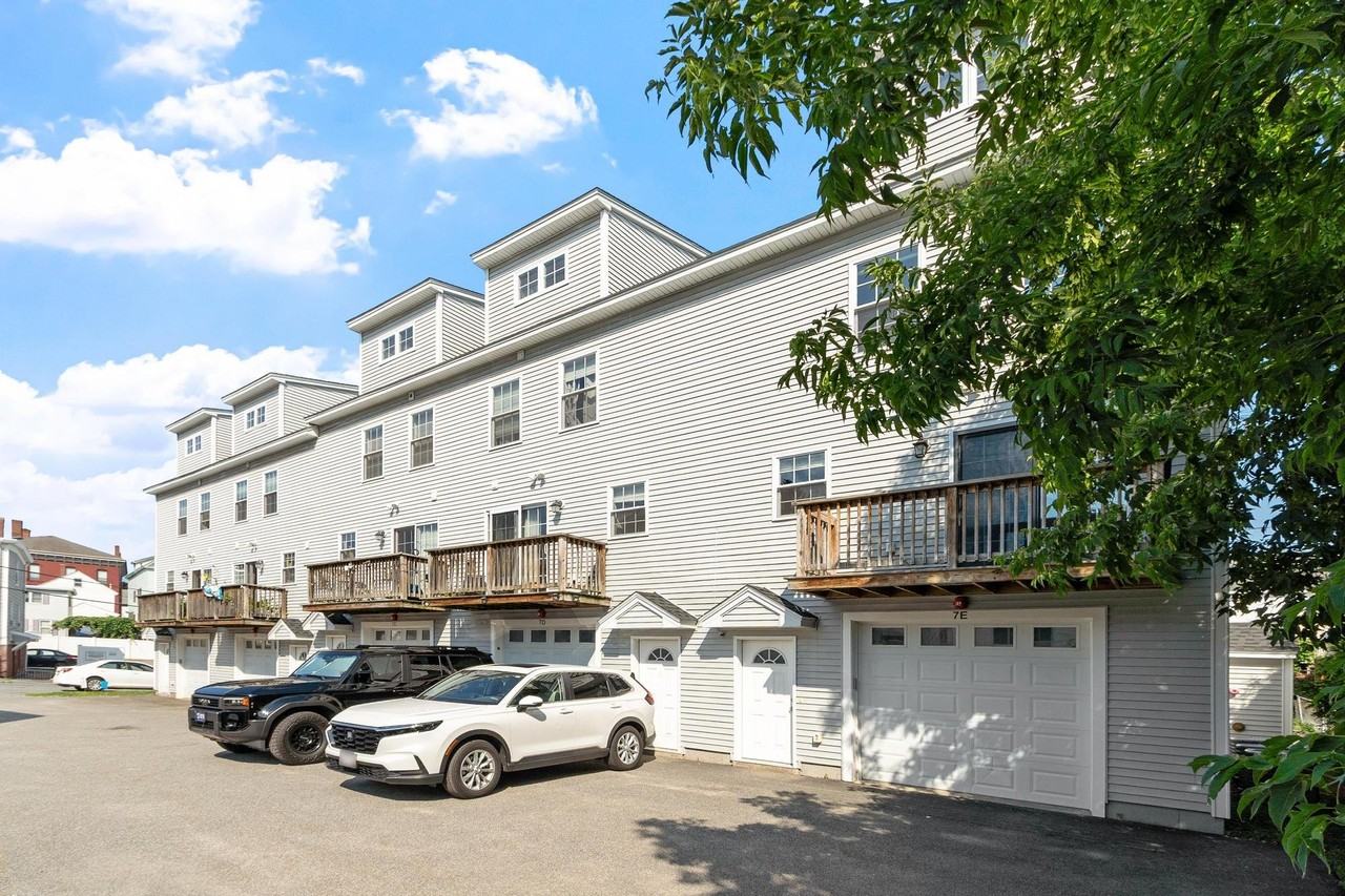 7 Butler Ave #5 - Photo 5 of 29