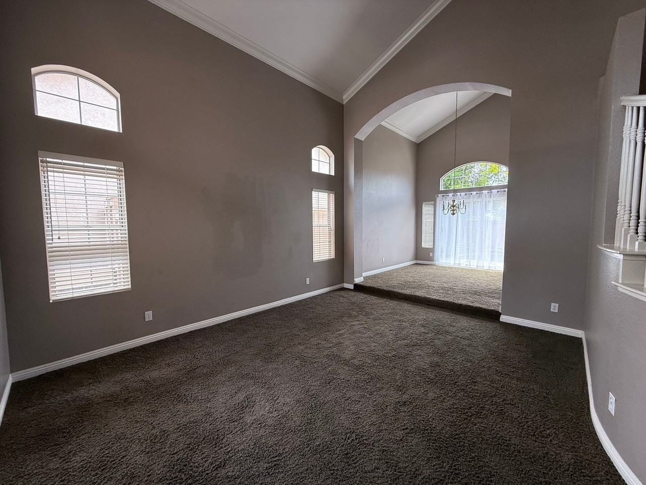 1579 Dawson Dr - Photo 3 of 15