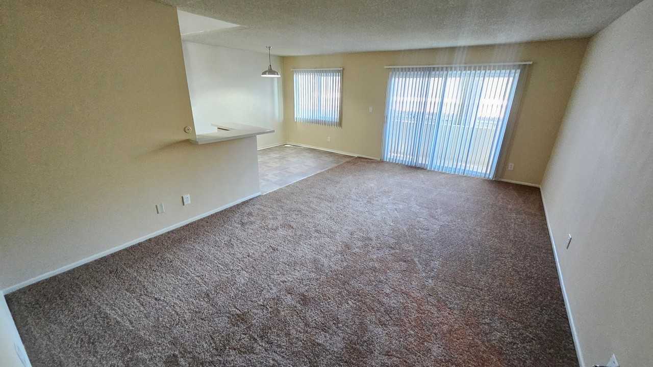 15549 Sherman Way #129 - Photo 2 of 9