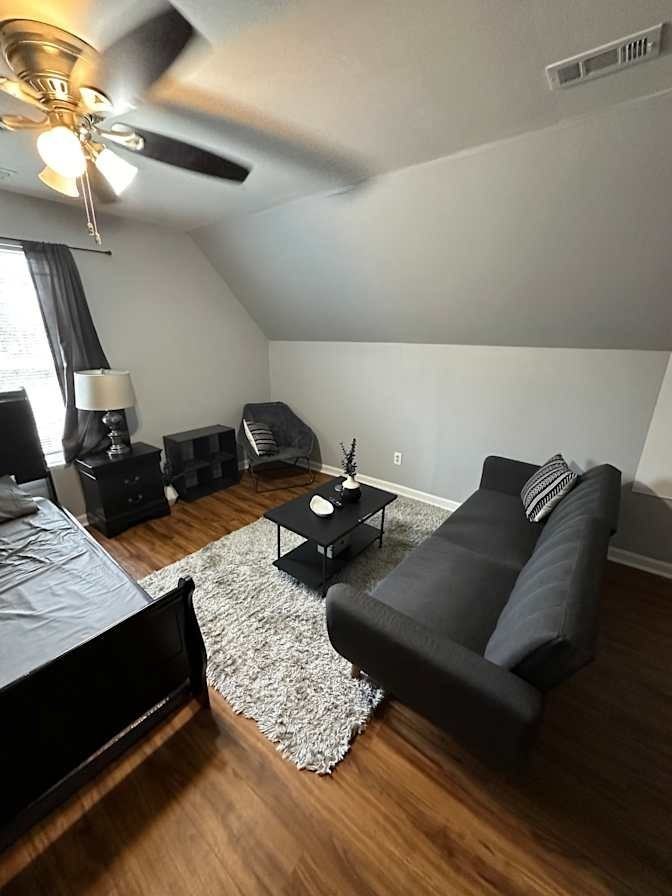 339 Henry Aaron Ave Sw - Photo 6 of 10