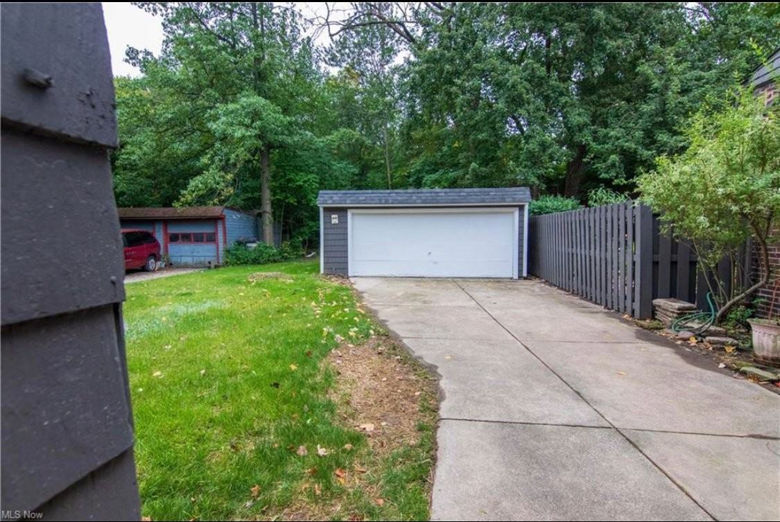 3908 Orchard Rd - Photo 4 of 16