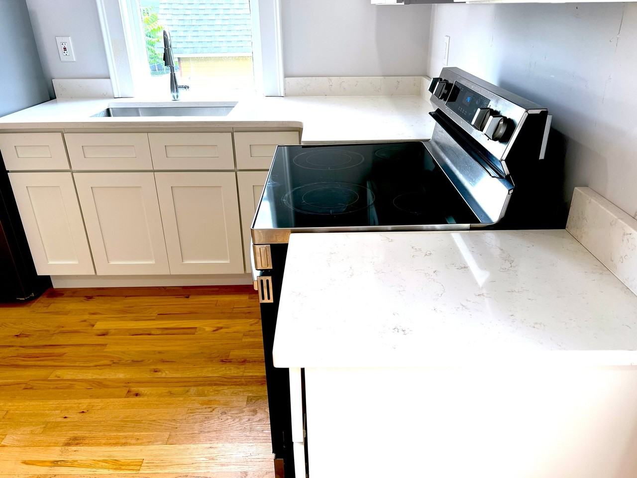 372 Broadway #4 - Photo 2 of 11