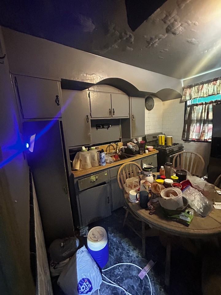 8554 Oriole Ave - Photo 7 of 11