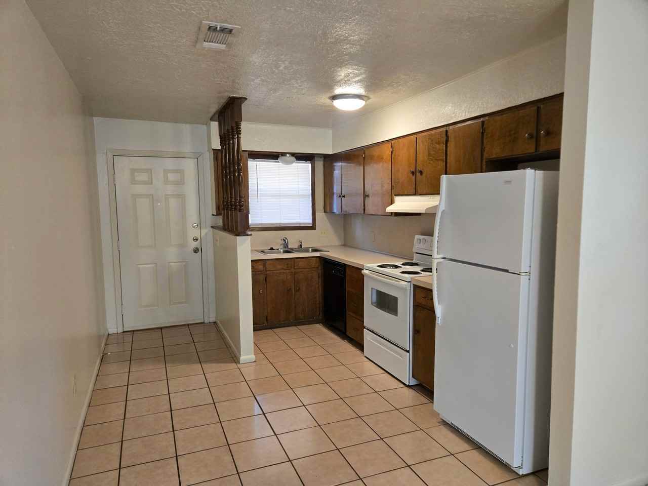 1204 Holik Dr #B - Photo 2 of 9