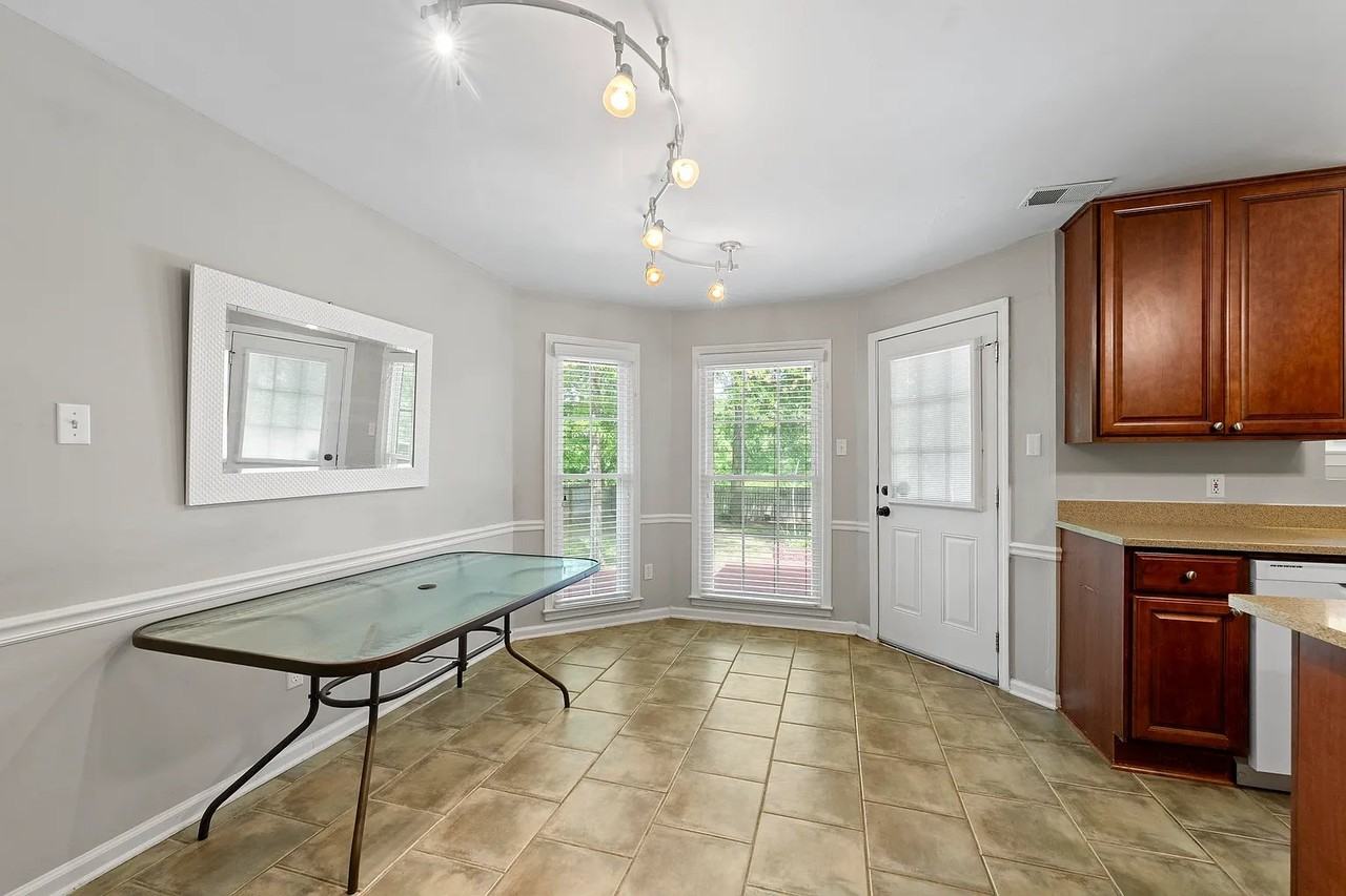 1368 Squire Dudney Dr - Photo 2 of 12