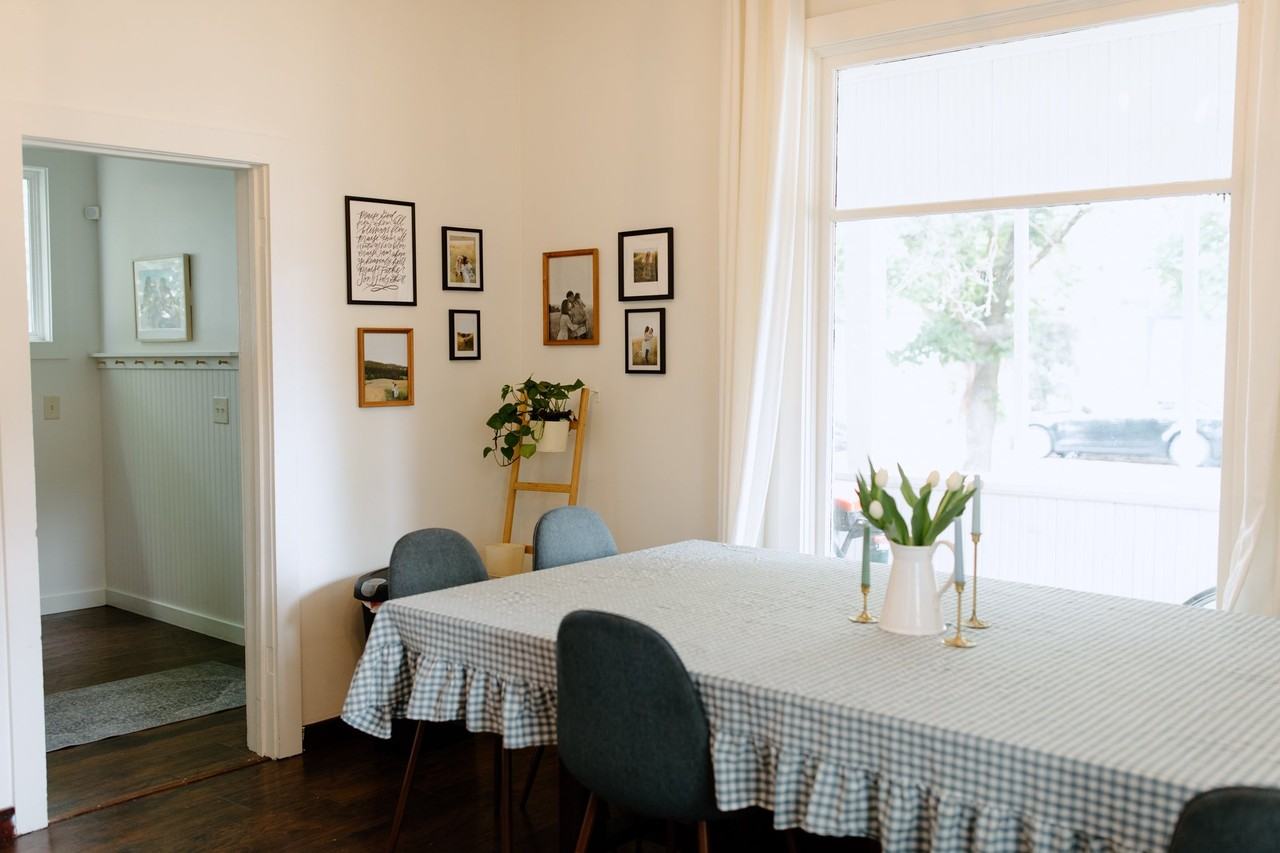 313 S Asbury St - Photo 4 of 15