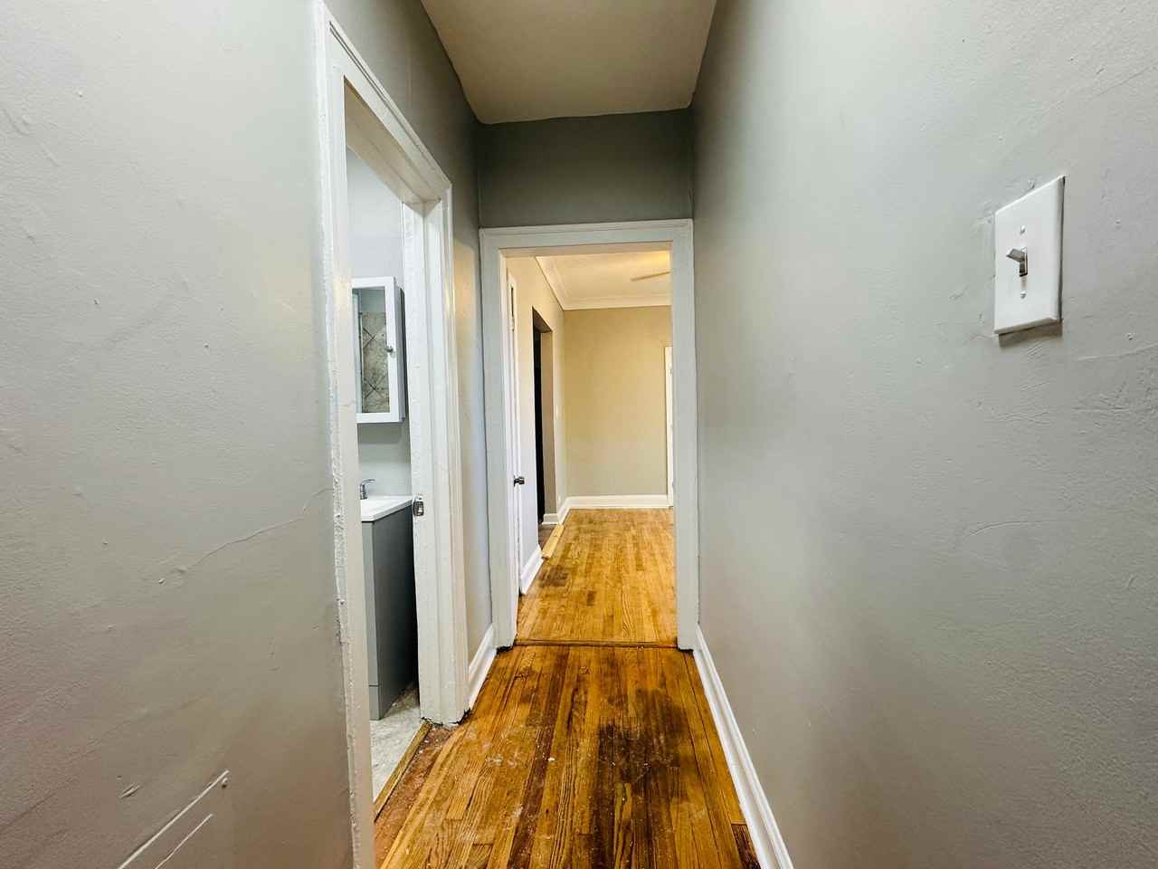5350 W Division St #5350-2R - Photo 2 of 6