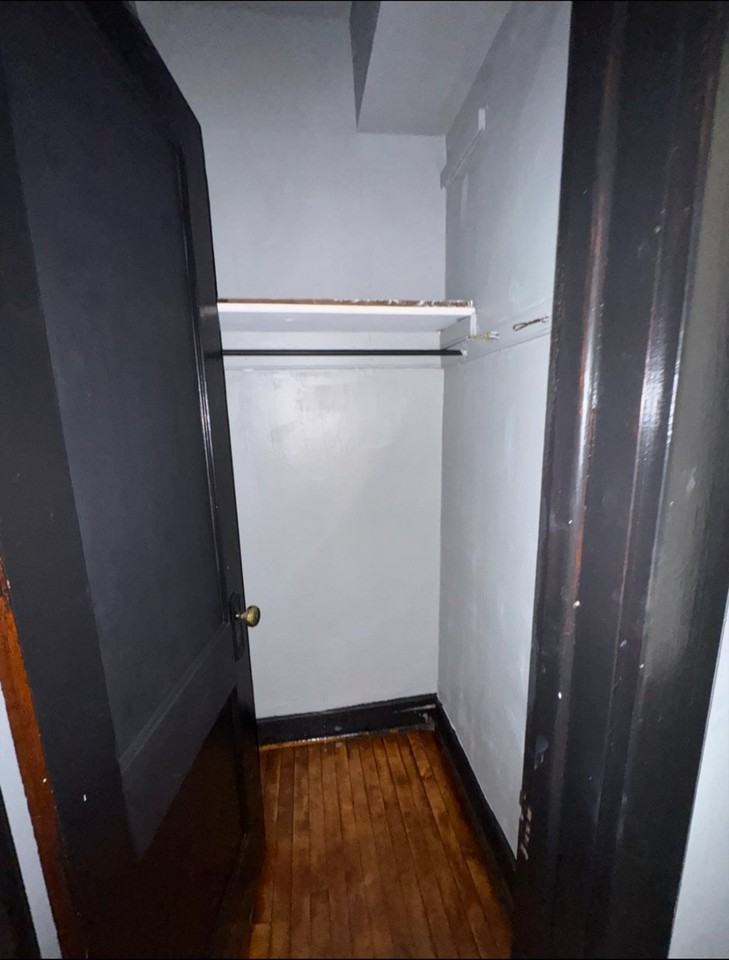 2134 S Marshall Blvd #1 - Photo 3 of 10