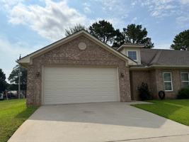 featured image of 2200 Woodgrove Ln