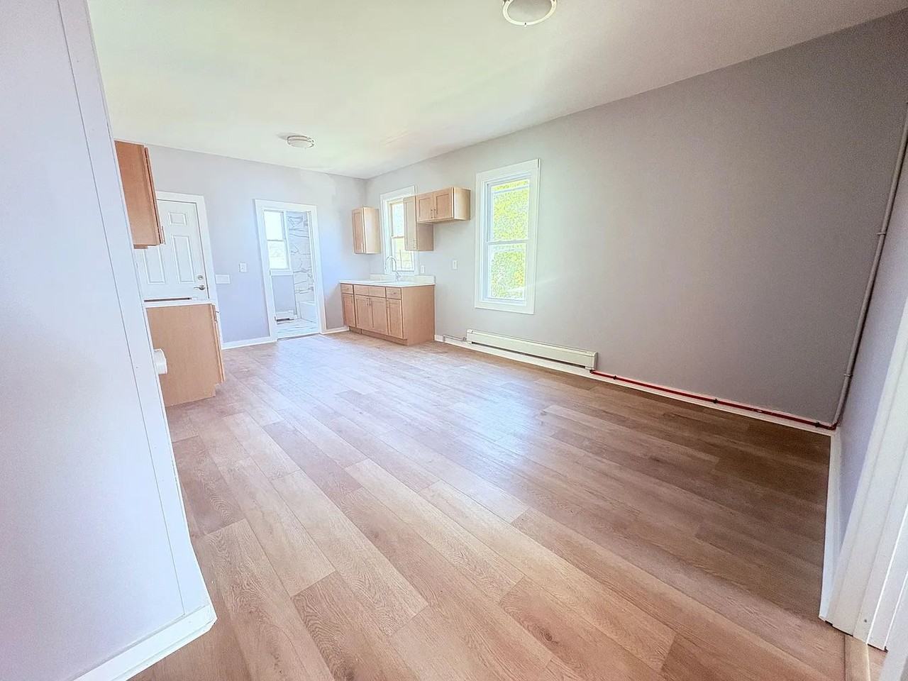 124 Highland St #2 - Photo 5 of 6