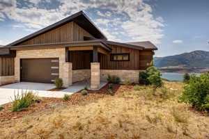 featured image of 11091 N Shoreline Dr