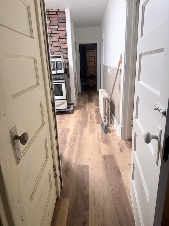 843 Hampton Ave #2ndFL - Photo 6 of 6
