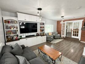 1159 Ne #A - Photo 1 of 1