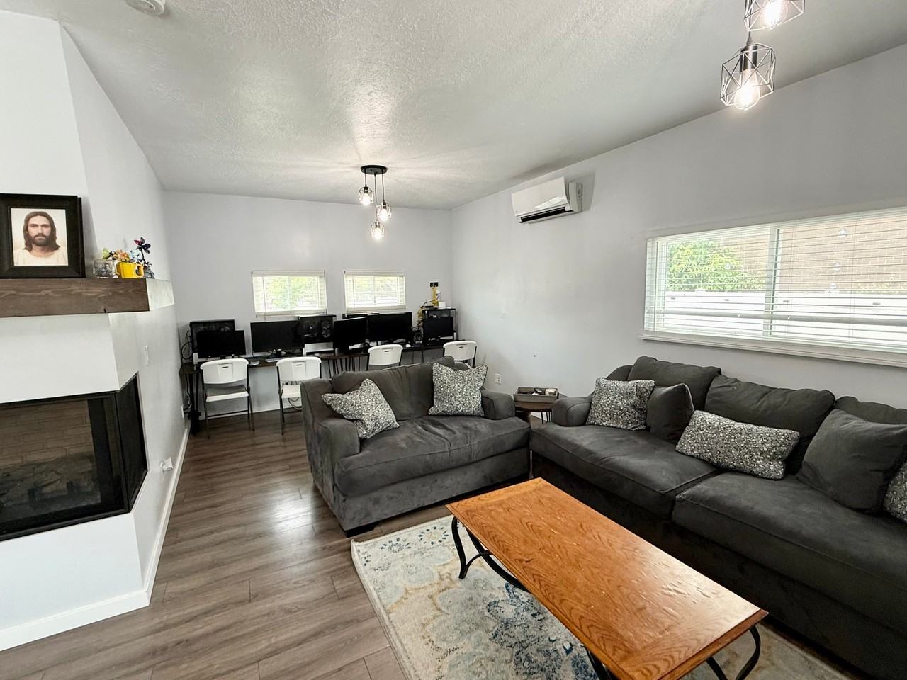 1159 Ne #A - Photo 4 of 20