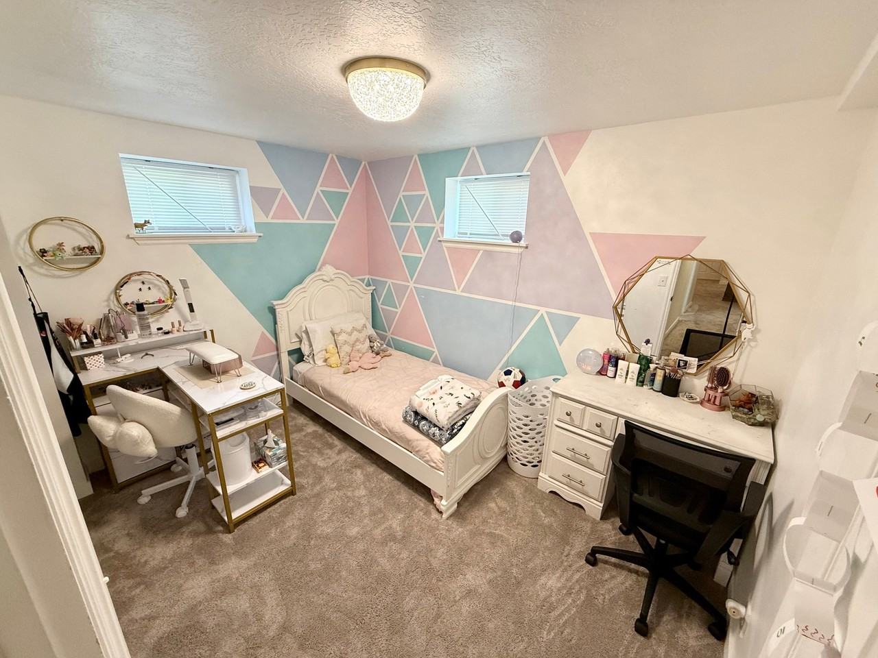 1159 Ne #B - Photo 5 of 10