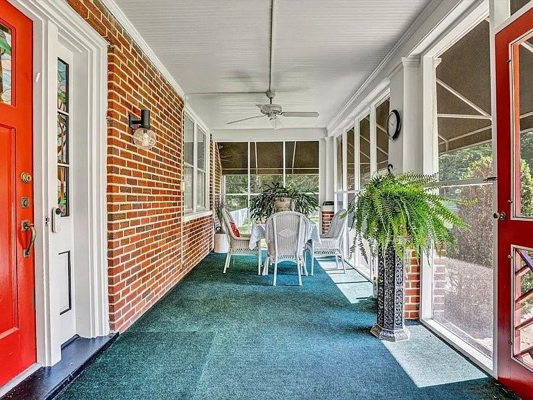 519 Belvedere St - Photo 5 of 50