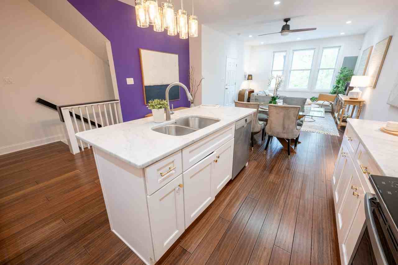 3803 10th St Nw #1 - Photo 4 of 33