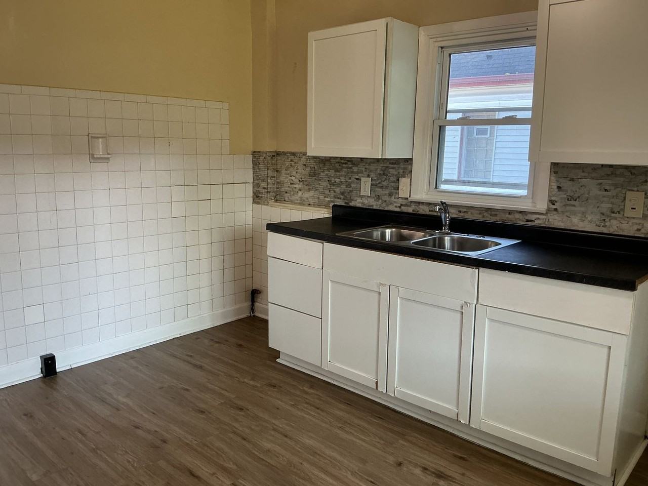 5259 N 62nd St - Photo 7 of 13