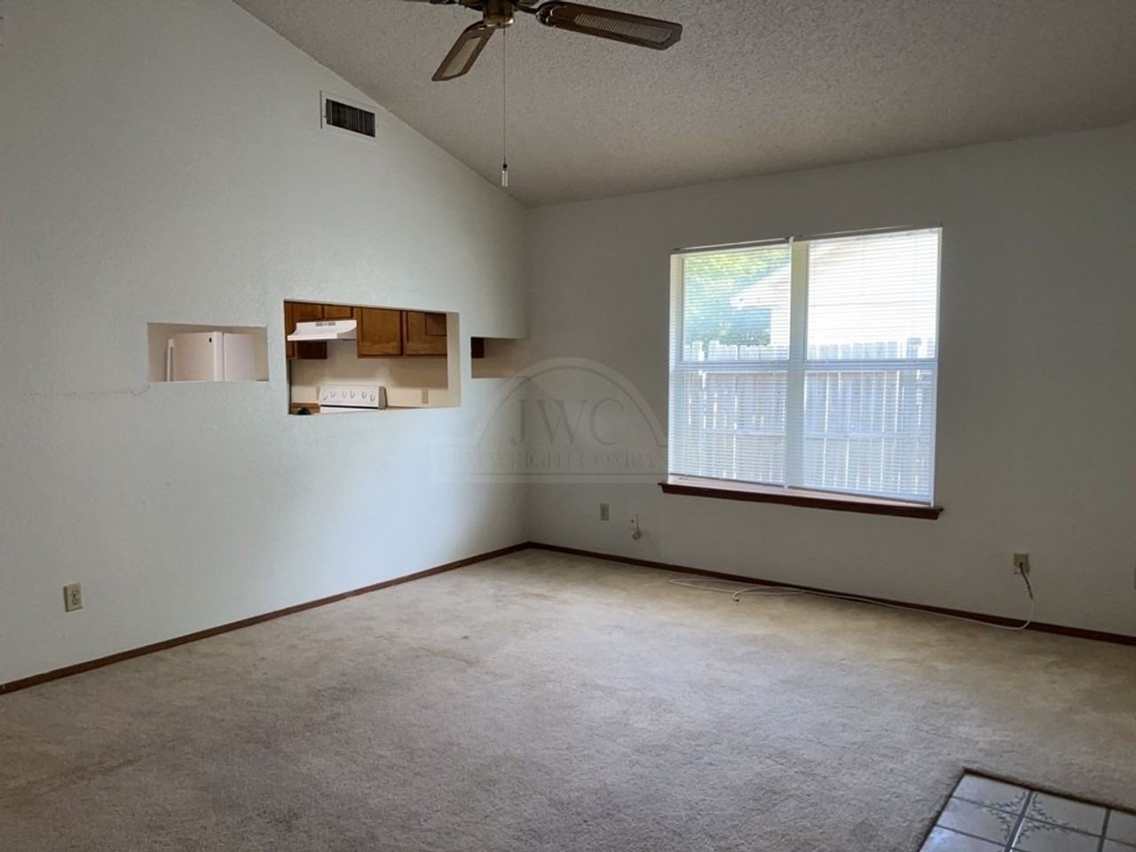 2019 Dickens Dr - Photo 3 of 17