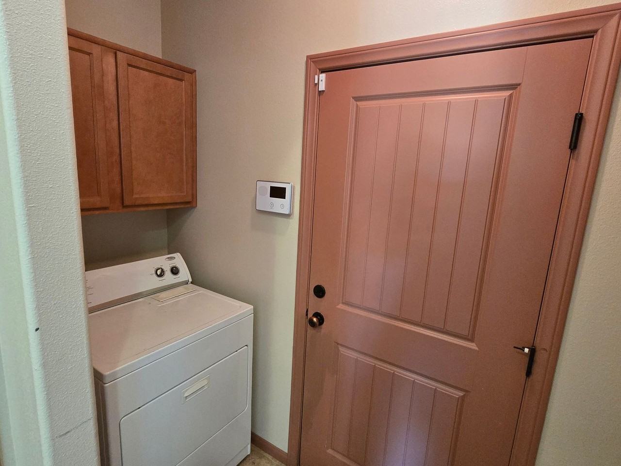 7425 Kellogg Ave - Photo 5 of 22
