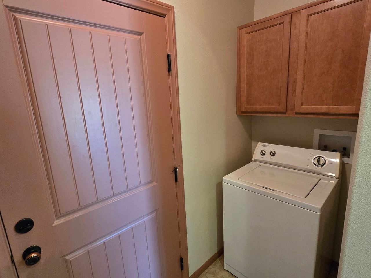 7425 Kellogg Ave - Photo 6 of 22