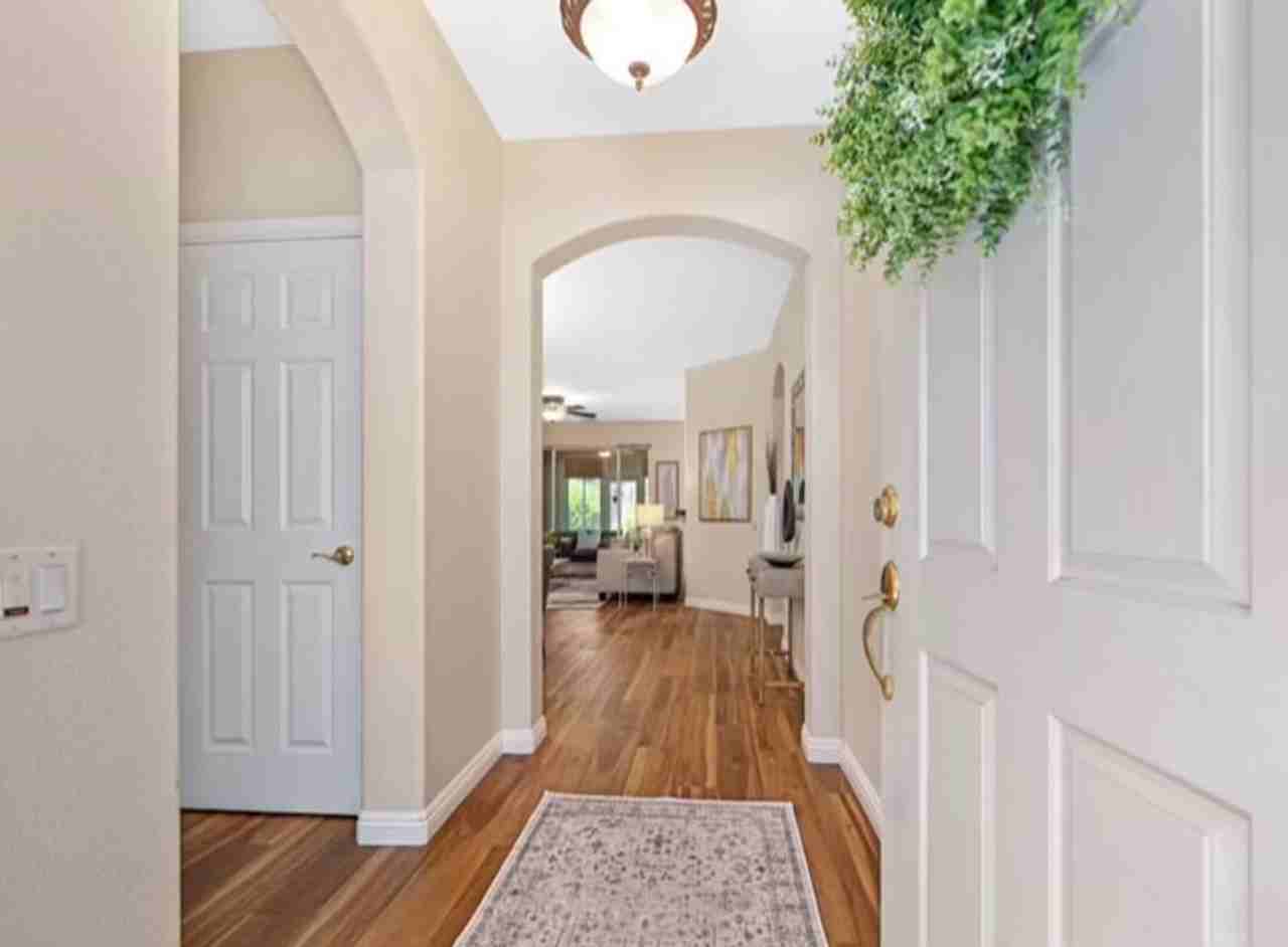 3729 Coldwater Dr - Photo 2 of 15
