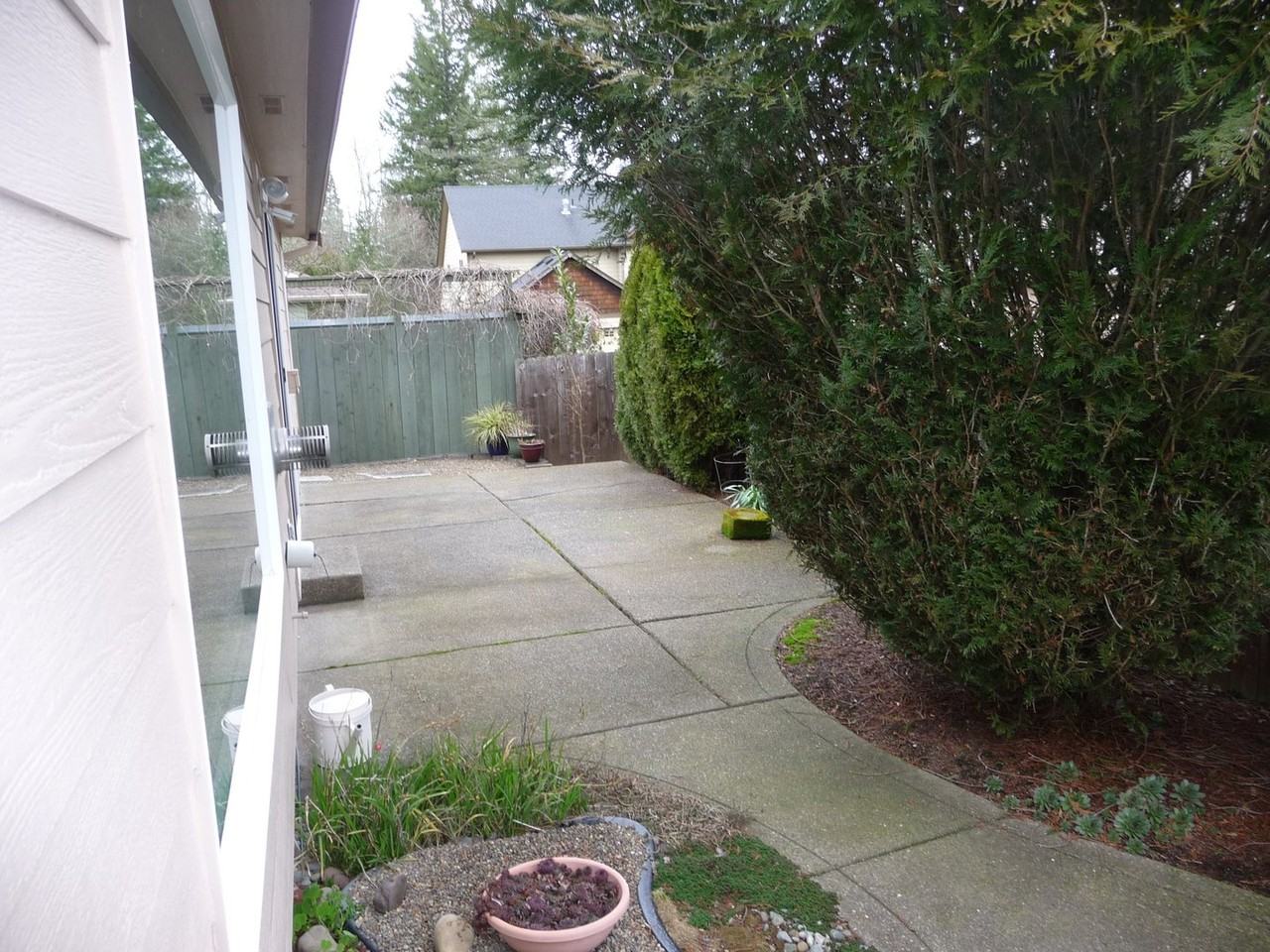 2053 W Park Ct Nw - Photo 7 of 19