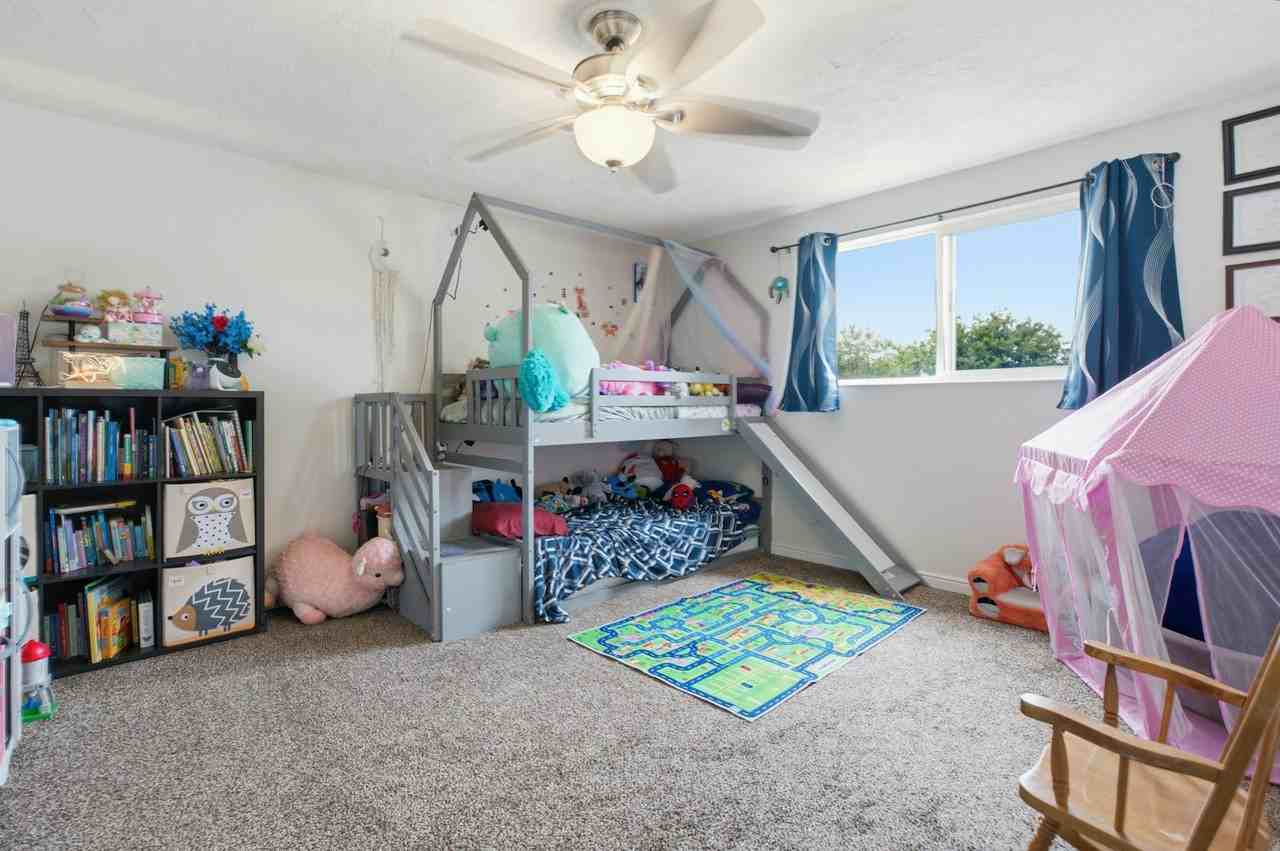 913 South 1213 East - Photo 6 of 17