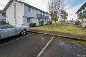 featured image of 490 S River Ave
