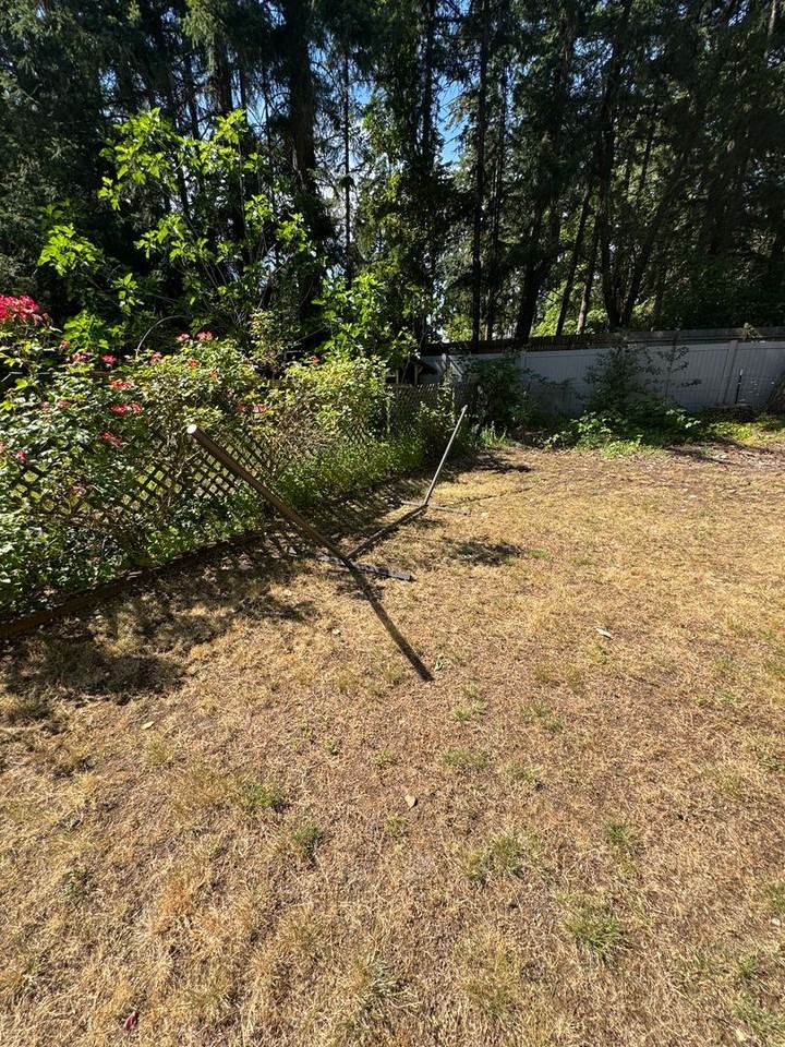 14524 Sherman Dr Nw - Photo 2 of 15