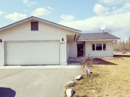 featured image of 2604 Cowles St
