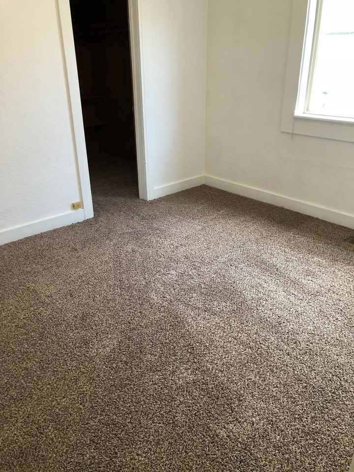 1622 Nw Awbrey Rd - Photo 6 of 12