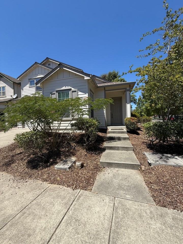 5081 Santa Rosa Creek Dr - Photo 2 of 22