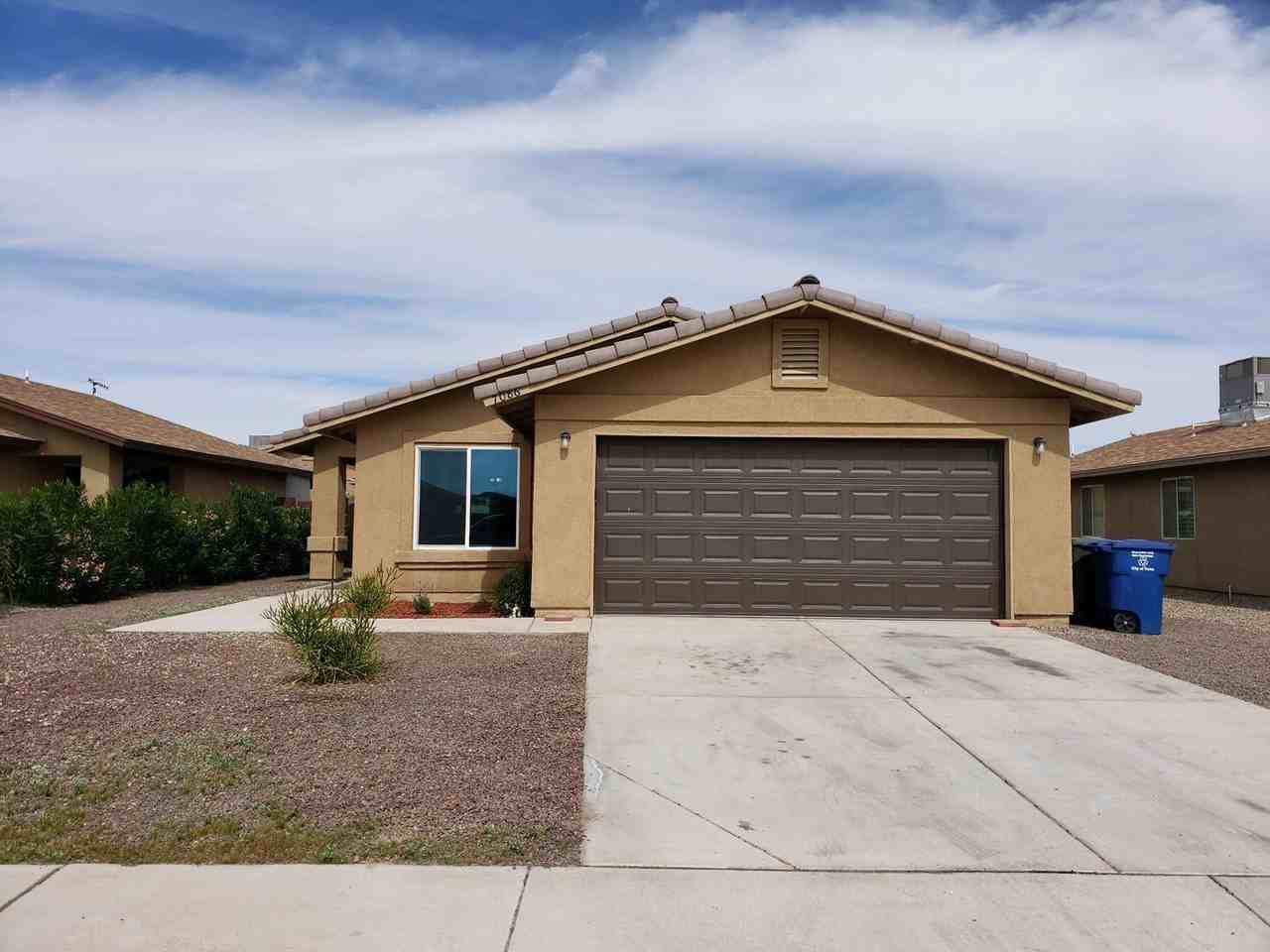 7086 E 36th Rd