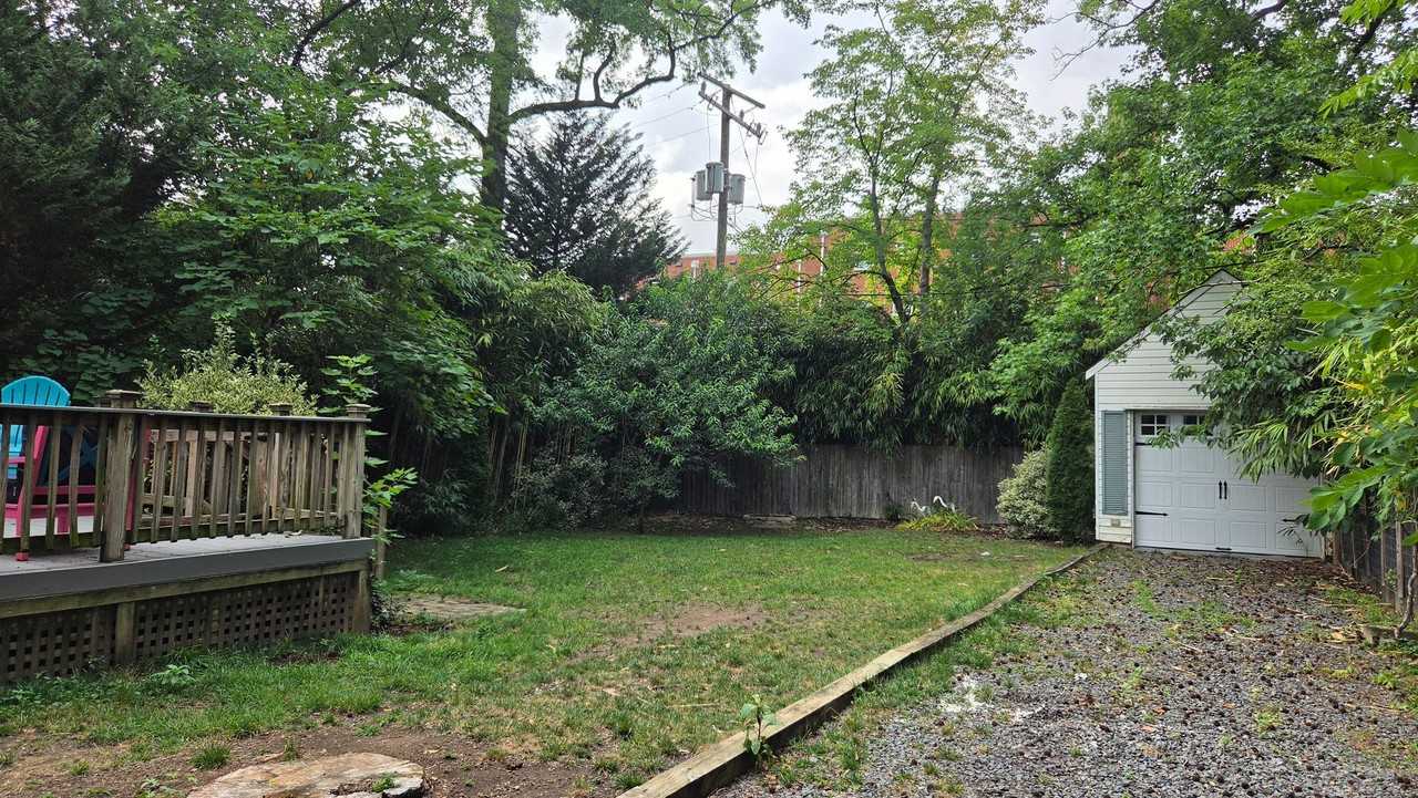 5 W Alexandria Ave - Photo 2 of 22