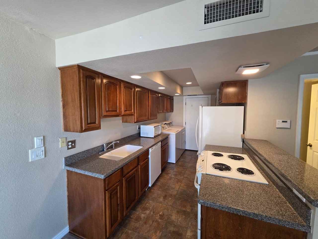 1809 E Frier Dr #2 - Photo 6 of 22