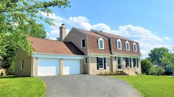 featured image of 8156 Buckspark Ln E