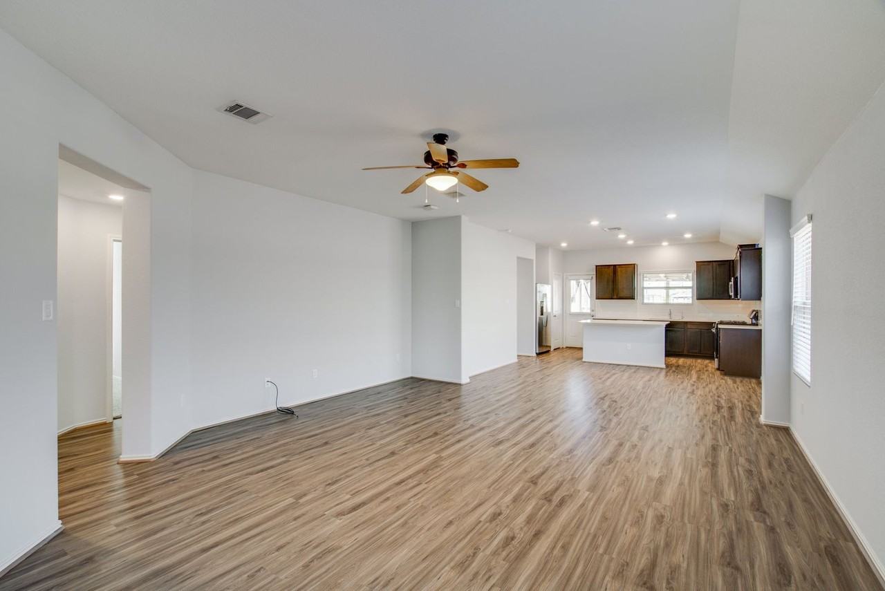 3352 Lauren Nicole Ln - Photo 6 of 22