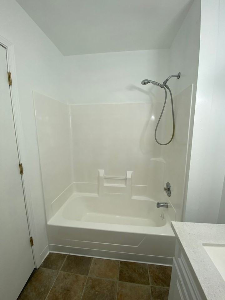 3101 Bowdoin St - Photo 7 of 14