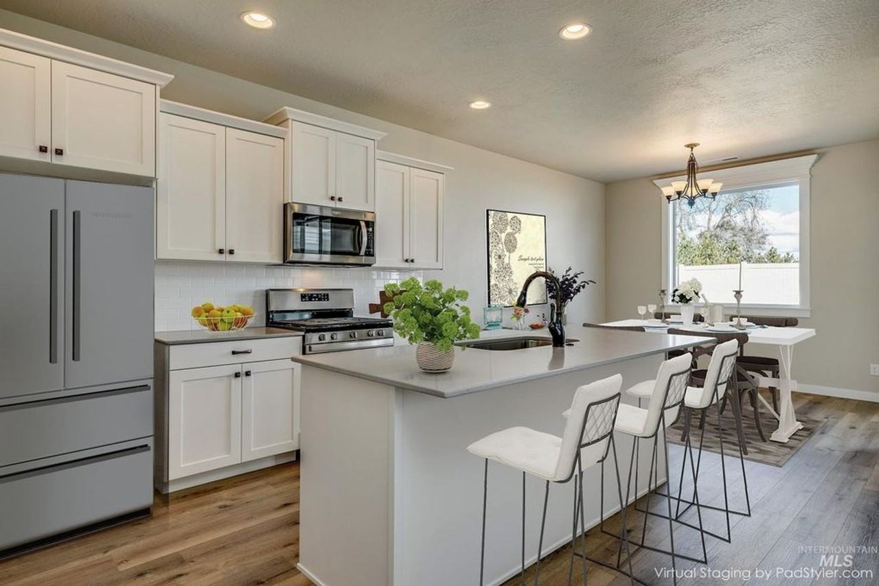 3068 N Laughridge Ave - Photo 7 of 15