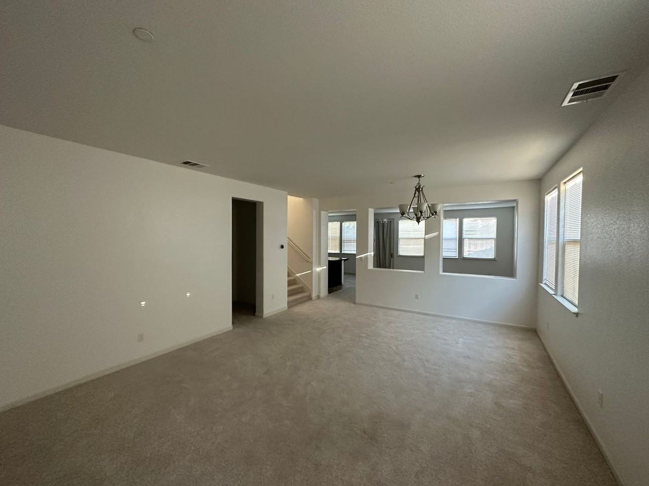 1858 Sierra Rd - Photo 2 of 17
