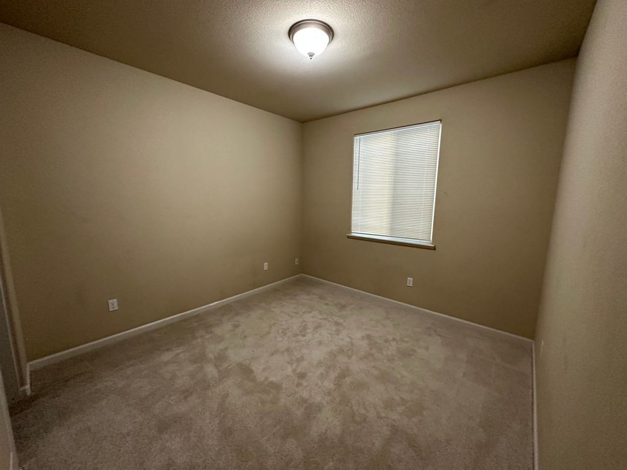 1858 Sierra Rd - Photo 6 of 17