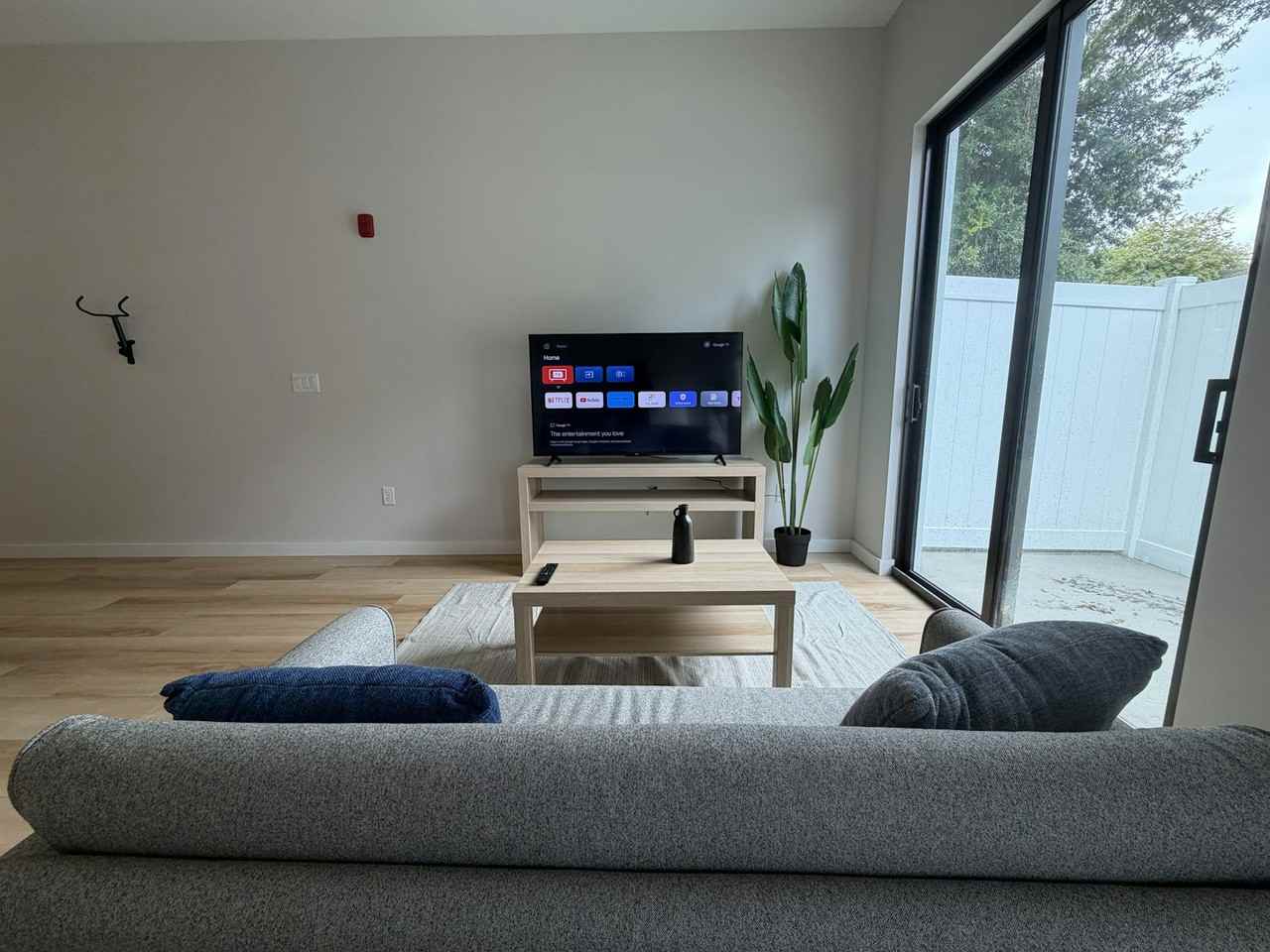 821 16th St N, Unit 103 - Photo 7 of 16